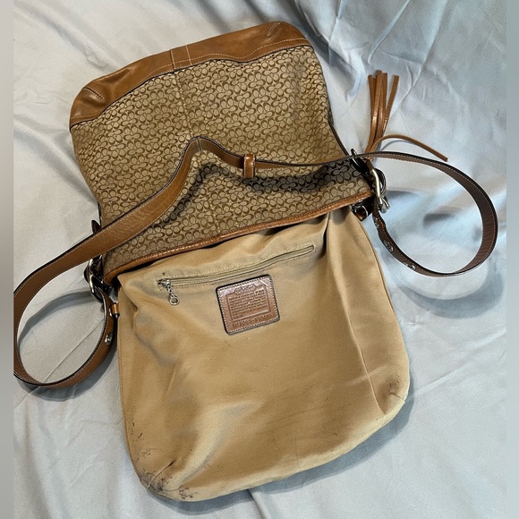 AUTHENTIC Coach convertible cross body - Picture 14 of 16